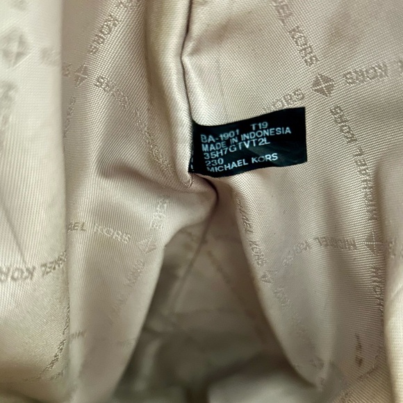 Michael Kors Brown Saffiano Leather Tote - Picture 8 of 11